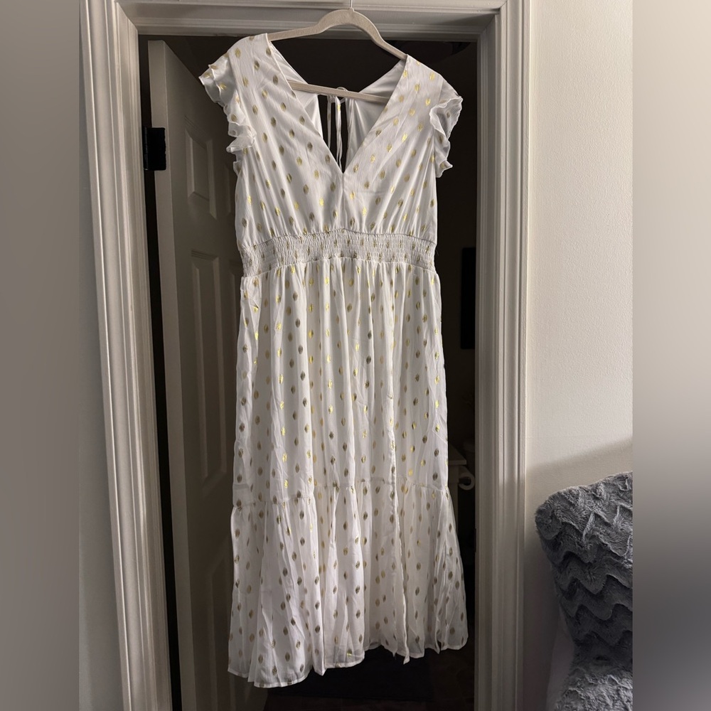 Lulus White and gold dot ruffled tiered midi dress